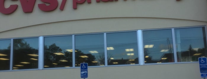 CVS Pharmacy is one of P 님이 좋아한 장소.