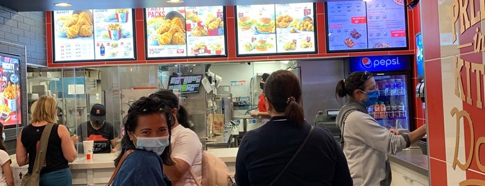 KFC is one of 2021 8월 캐나다 비씨-알버타 로드트립.
