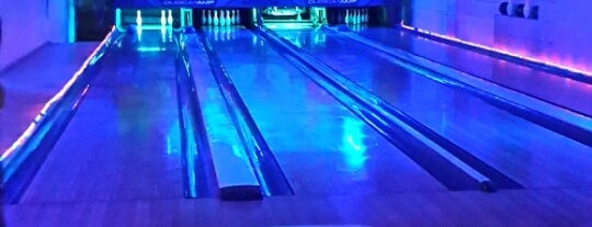 Atamerkez Bowling is one of PıN@R : понравившиеся места.