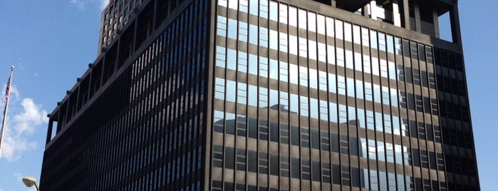 Pittsburgh Marriott City Center is one of Tempat yang Disukai Joyce.