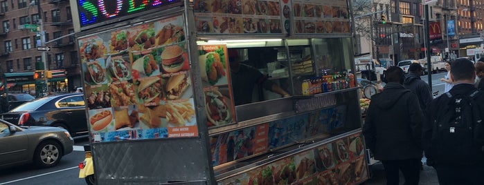 Halal Cart is one of Food Truck.
