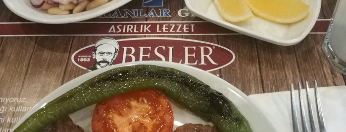 Besler Steakhouse is one of Locais curtidos por Erkan.