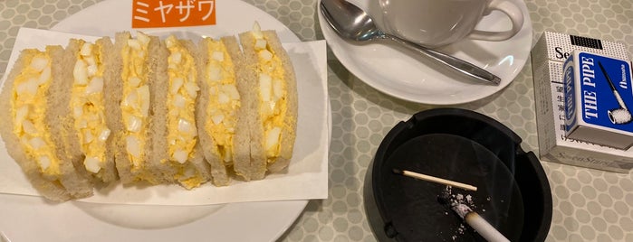 Miyazawa is one of 食べたいパン.