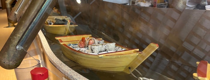 Floating Sushi Boat is one of Mangiare.