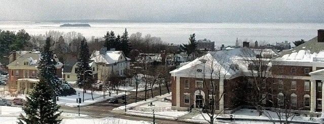 Lafayette Hall is one of uvm.