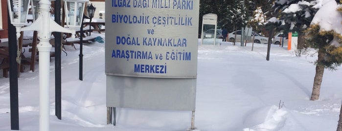 Tarim Gida Ve Hayvancilik Bakanligi Ilgaz Sosyal Tesisleri is one of Haftasonu kaçamağı kamp tatili.