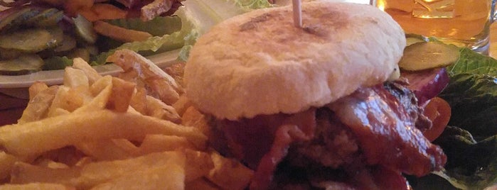 The Bird Steakhouse is one of Burger in Berlin.