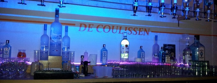De Coulissen is one of Uitgang.