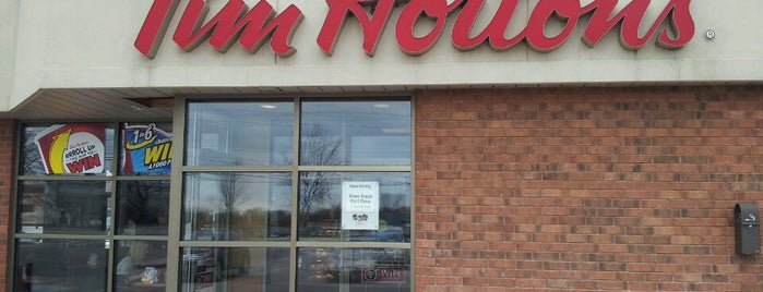 Tim Hortons is one of Chrisさんのお気に入りスポット.