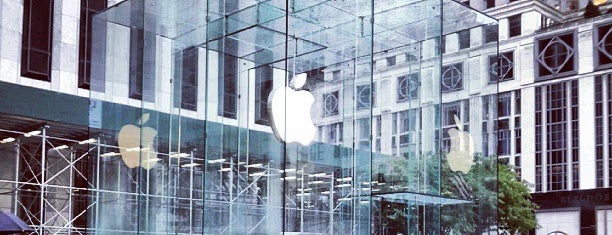 Apple Fifth Avenue is one of Viagem  2013.