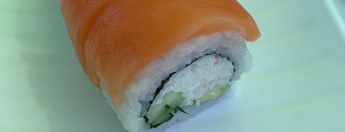 Wasabi Sushi PDX is one of Orte, die Jeff gefallen.