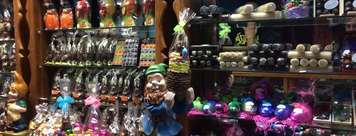 Chocolateria Gnomos is one of Ymoditaさんのお気に入りスポット.