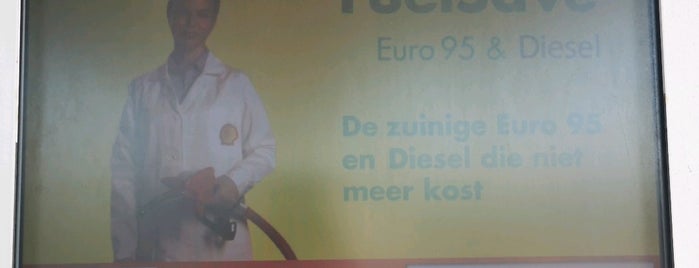 Shell Vanenburg is one of esso stations.