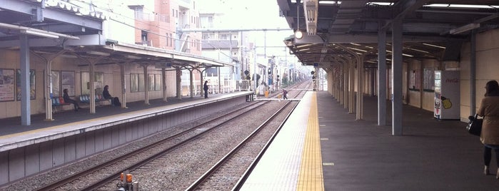Shiinamachi Station (SI02) is one of 西武鉄道 西武池袋線.