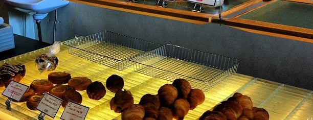 ブーランジュリ マツオカ is one of Breads & Cakes !.
