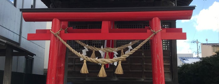 栄澤稲荷神社 is one of Shinto shrine in Morioka.
