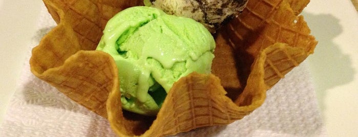 Mary Anne's (Artisan Ice Cream & Pancake) is one of Posti che sono piaciuti a Ammyta.