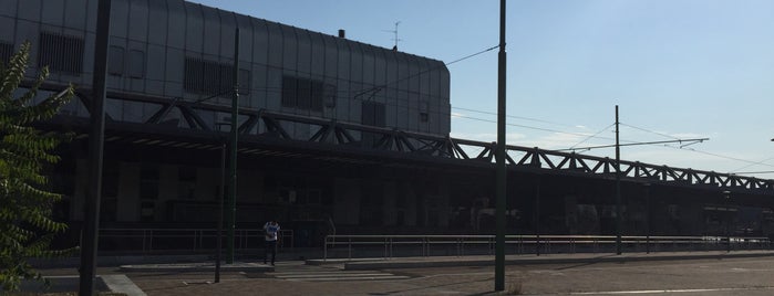 Stazione Milano Certosa is one of Stazioni.