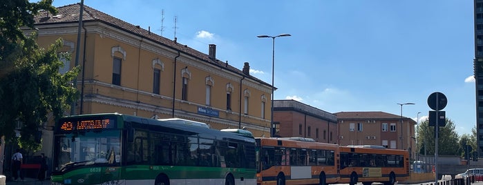 Milano San Cristoforo Railway Station is one of S9 - Albairate - Saronno.