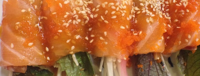Sky Sushi Streetbar is one of Gini.vn Món Nhật Bản.