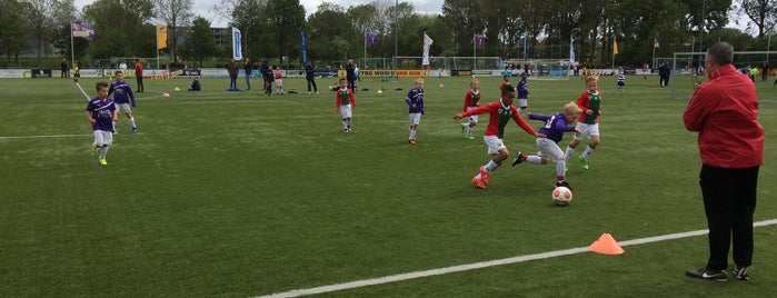 VV Oliveo is one of Voetbalclub Zuid Holland.