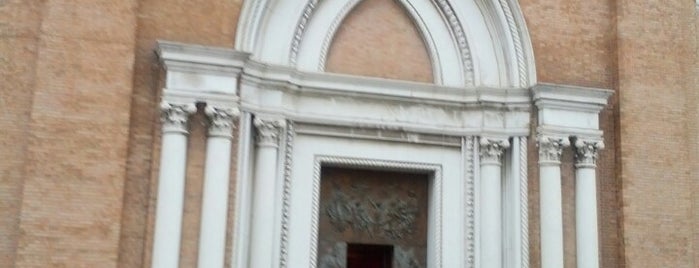 Chiesa Santa Teresa is one of Posti che sono piaciuti a Vito.