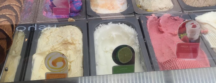 Neve gelato is one of Lieux qui ont plu à Karla.