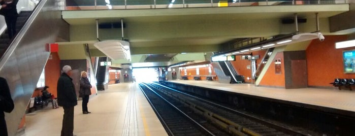 Thieffry (MIVB) is one of Belgium / Brussels / Subway / Line 5.