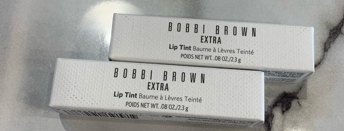 Bobbi Brown is one of กินๆเที่ยวๆ.