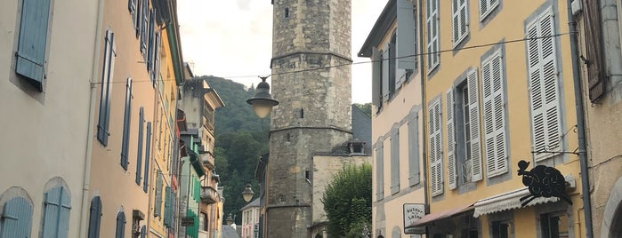 Bagnères-de-Bigorre is one of Lieux qui ont plu à Vaήs 😉.