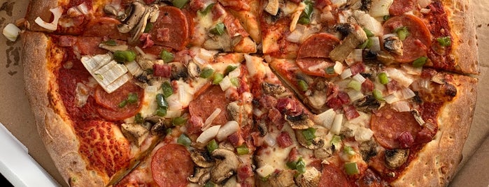 Jessy's Pizza Toronto is one of Tempat yang Disukai Tawseef.