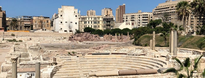Roman Amphitheater is one of Lugares favoritos de Tawseef.
