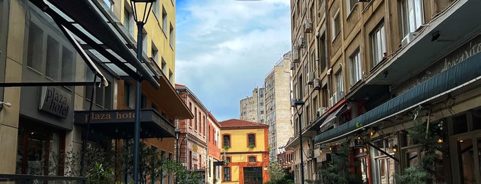 Ladadika is one of Thessaloniki.