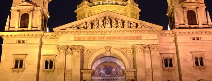 Szent István Bazilika is one of Budapest highlights.