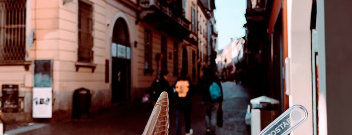 Gelateria Rosa is one of Crema.