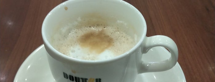 Doutor Coffee Shop is one of 読売ランド前駅 | おきゃくやマップ.