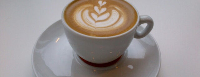 Parisi Café is one of KC Coffee.
