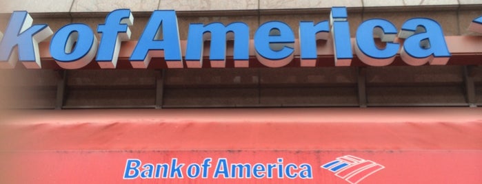 Bank of America is one of Locais curtidos por Nadine.