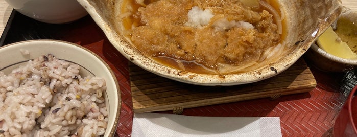 大戸屋 is one of 定食.
