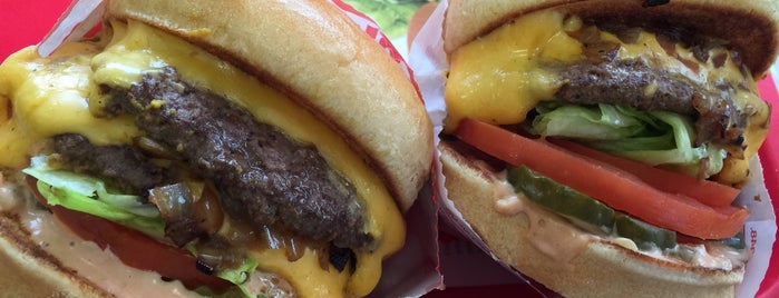 In-N-Out Burger is one of The 15 Best Places for Cheeseburgers in San Antonio.