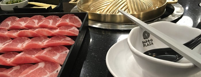 บาร์บีคิว พลาซ่า is one of สถานที่ที่ Pupae ถูกใจ.