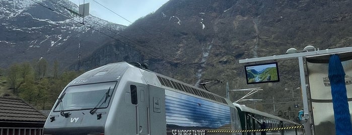 Flåm stasjon is one of Bergen.