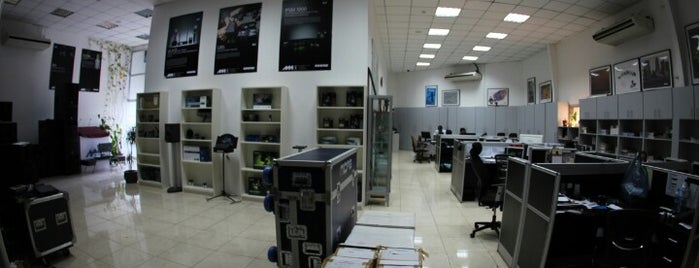 NMK Electronics Ent. is one of Tempat yang Disukai Lalita.