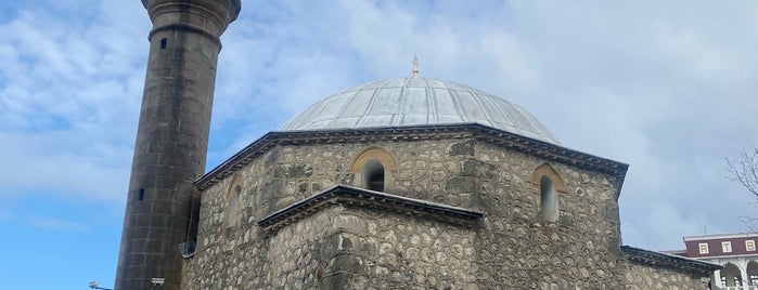 İslampaşa Kurşunlu Camii is one of RİZE.