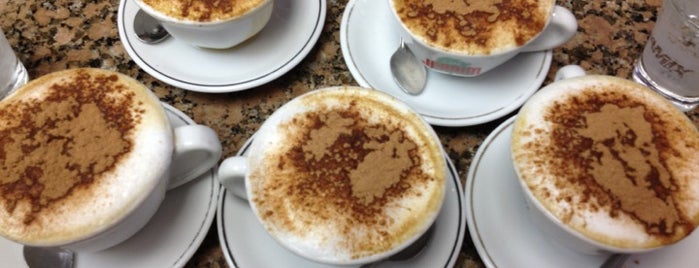 Café Canelinha is one of Posti che sono piaciuti a Steinway.