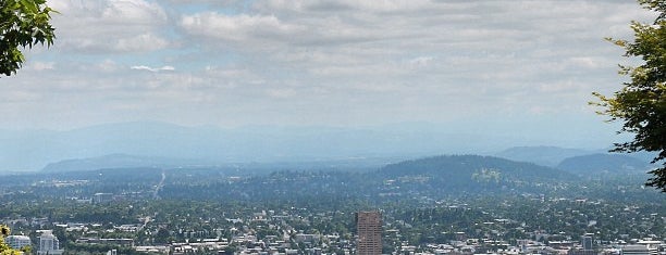 Pittock Mansion is one of portlandia, ho!.