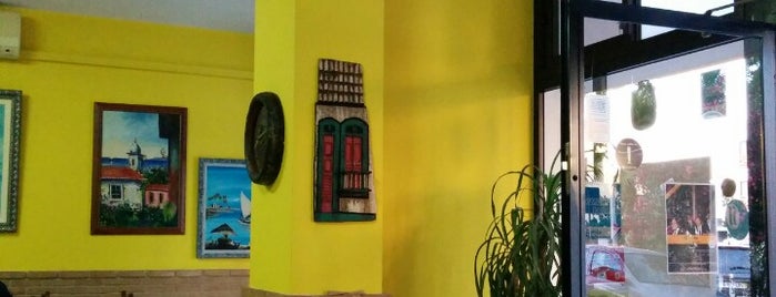 Gato Pardo is one of Lagos.