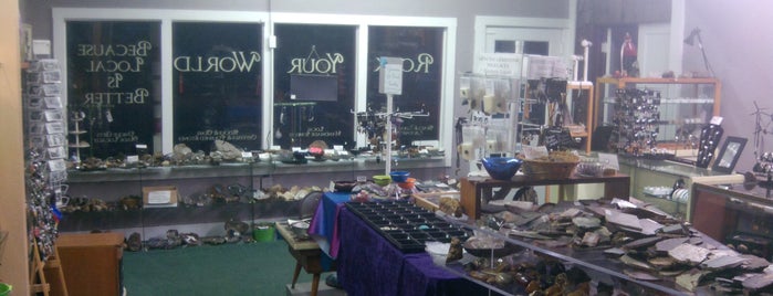 Rock Your World Rock Shop, Handmade Jewelry & Unique Gifts is one of Lincoln City.