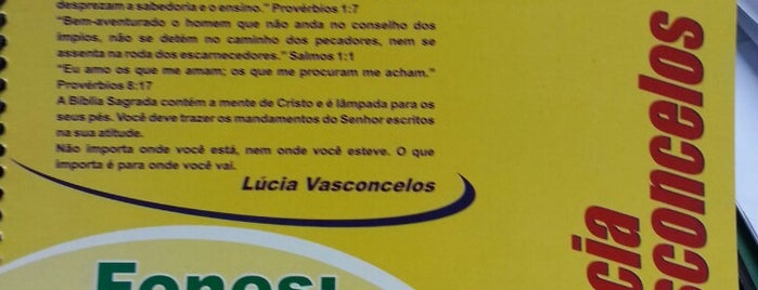 Curso Lucia Vasconcelos is one of Estudos.