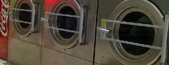Speedy Laundry is one of Orte, die Dee gefallen.